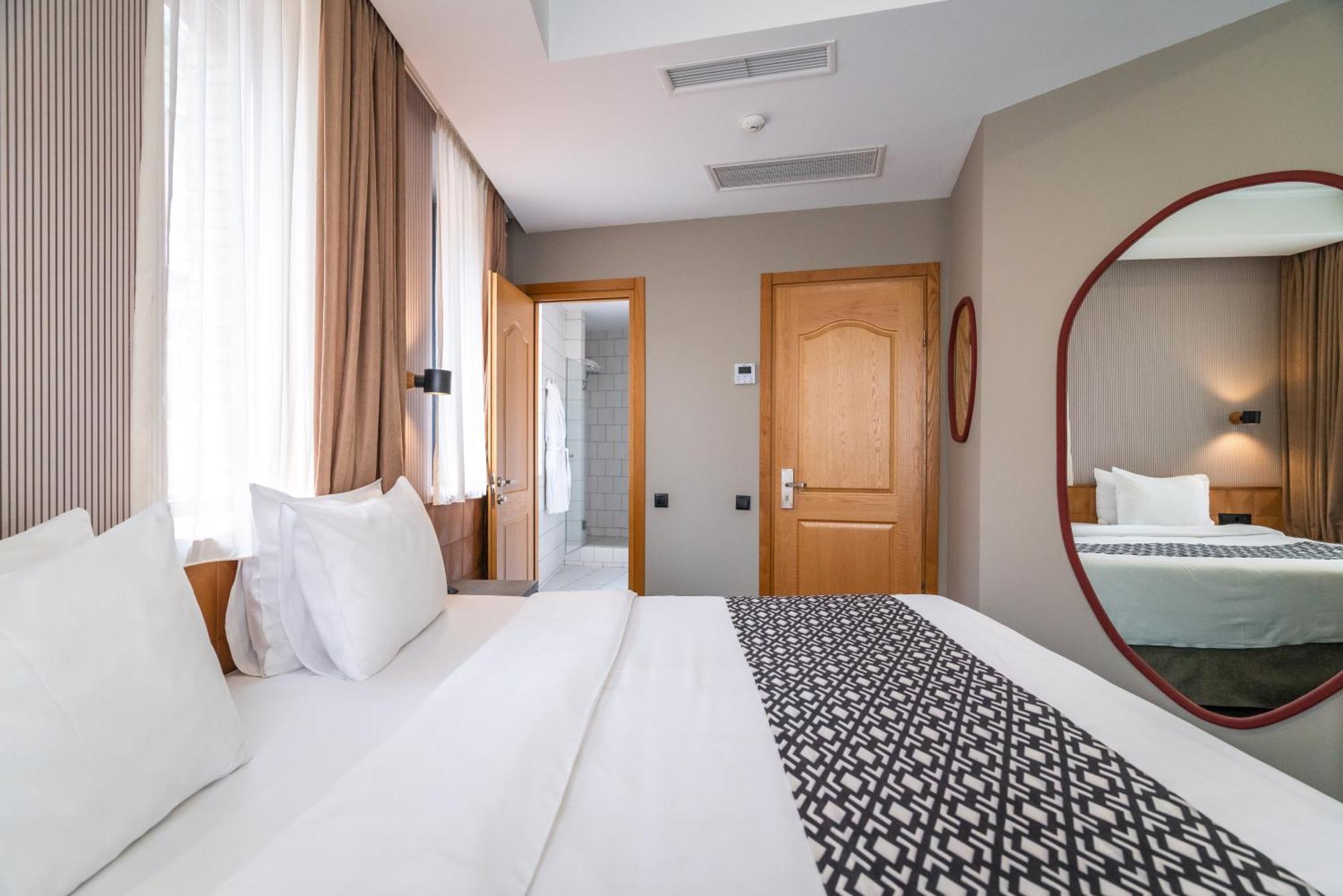 Amante Narikala Boutique 4*