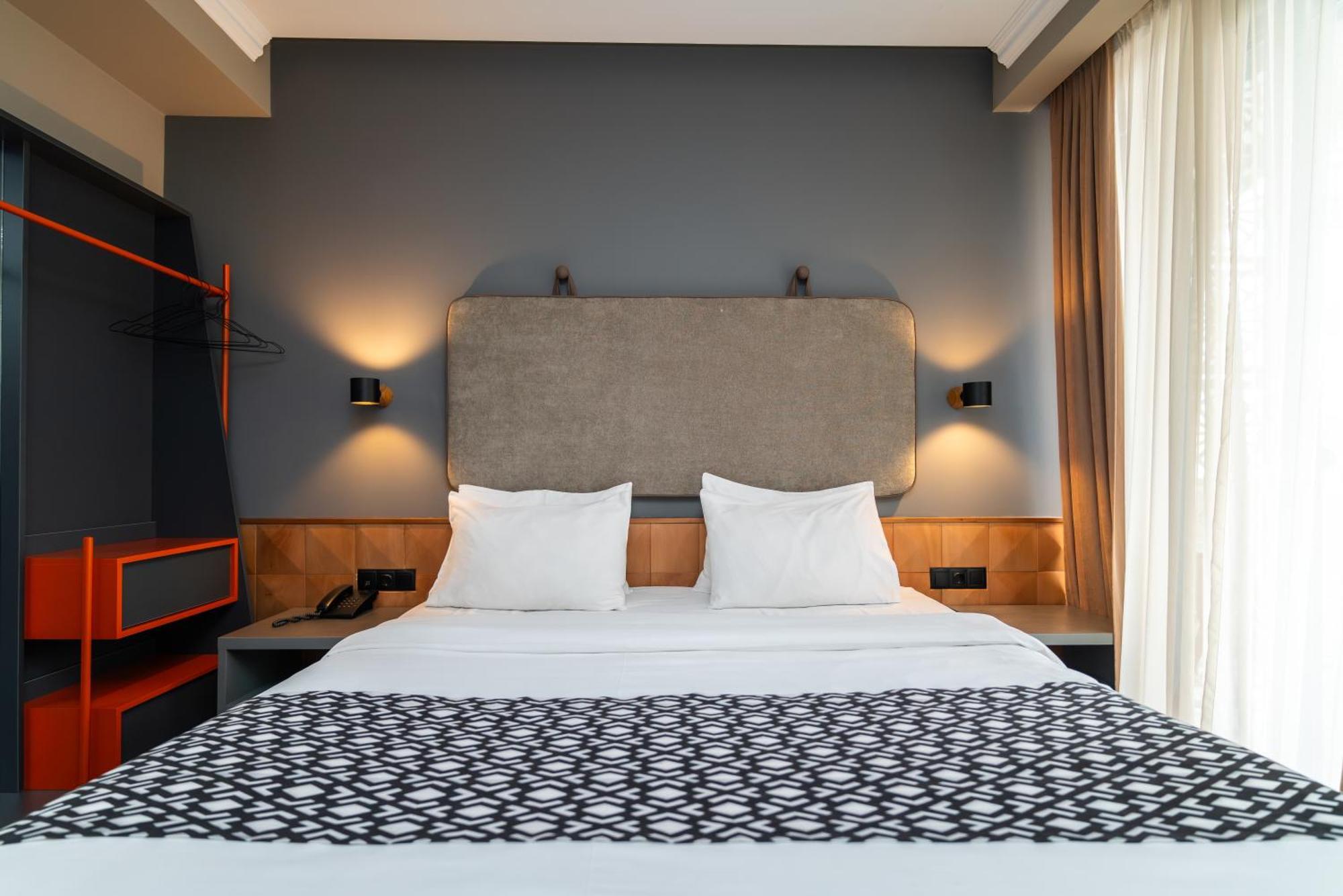 Amante Narikala Boutique Отель