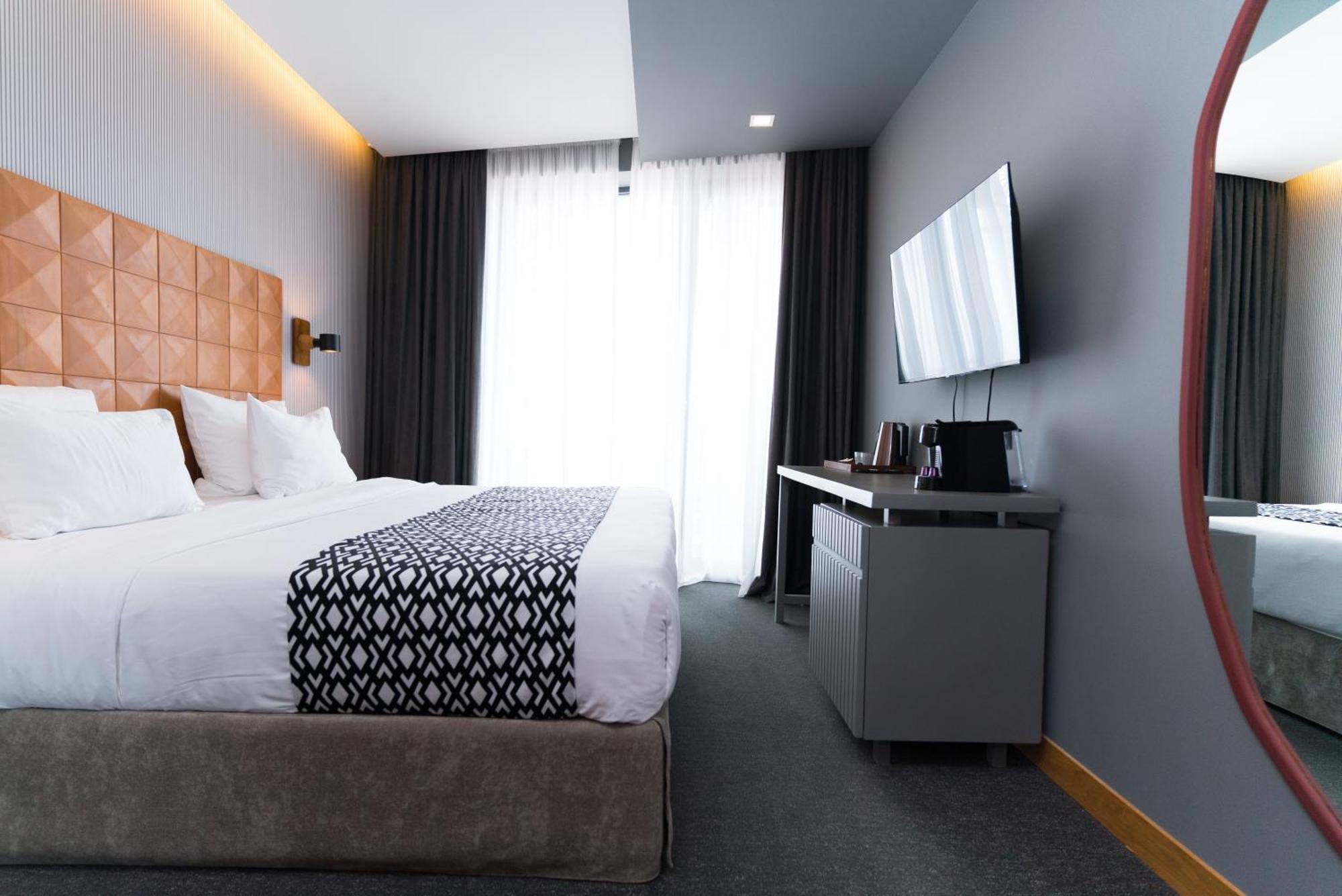 Amante Narikala Boutique Отель